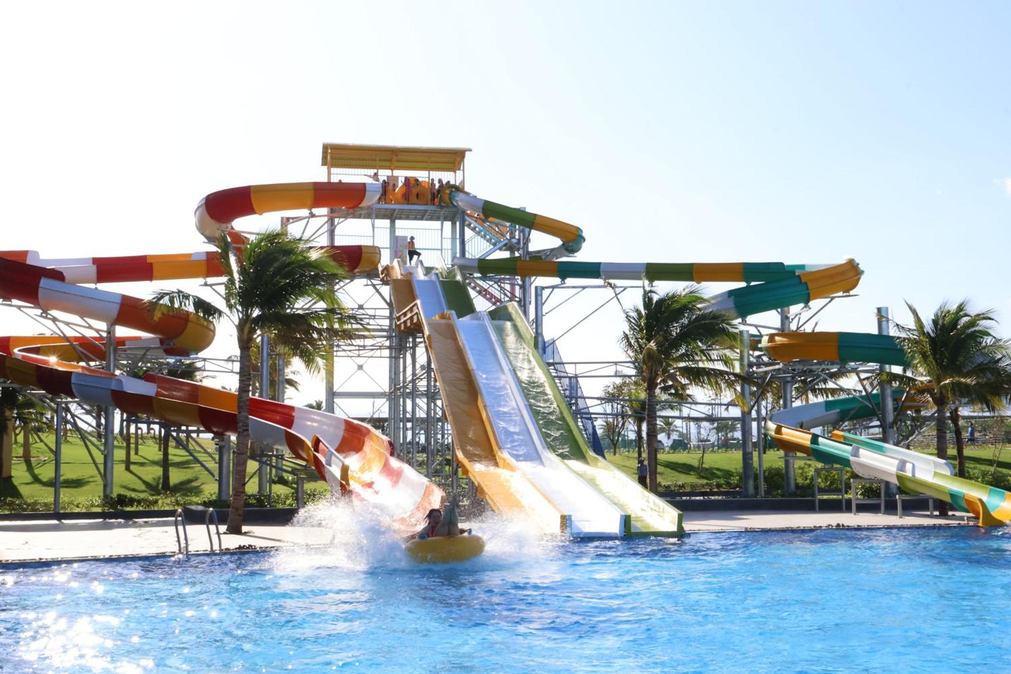 Aquamarine Beachfront Resort & Spa Cam Ranh Exterior foto